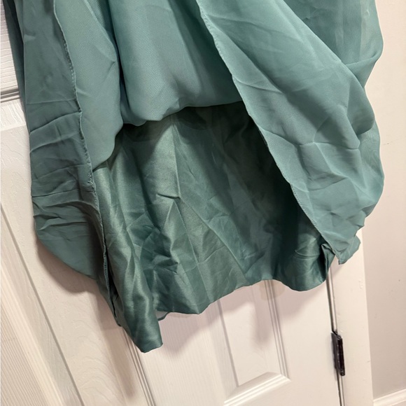 Sage Green Chiffon Midi Dress Size 10 NWT | Bridesmaid / Formal Occasion Dress - Picture 5 of 11